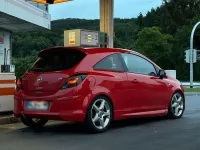 Gebraucht Opel Corsa 150 PS (110 kW) 2009 Rot Kleinwagen