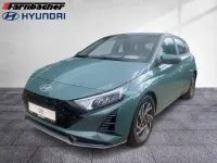 Neu Hyundai i20 Trend 90 PS (66 kW) 2025 Grün Kleinwagen