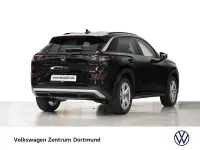 Neu VW T-Roc Life 116 PS (85 kW) 2026 Grenadillschwarz metallic SUV