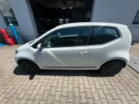 Gebraucht VW up! CLUB 60 PS (44 kW) 2016 Weiß Kleinwagen