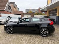 Gebraucht Volvo V40 Linje Svart 152 PS (111 kW) 2018 Schwarz Kombi