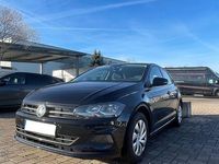 Gebraucht VW Polo Comfortline 75 PS (55 kW) 2018 Schwarz Kleinwagen