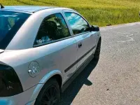 Gebraucht Opel Astra 75 PS (55 kW) 2000 Silber Limousine