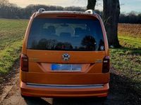 Gebraucht VW Caddy Highline 110 PS (80 kW) 2016 Orange Van / Kleinbus