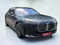 Gebraucht BMW 750e Performance 489 PS (359 kW) 2023 Schwarz Limousine
