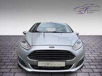 Gebraucht Ford Fiesta SYNC Edition 101 PS (74 kW) 2015 Silber Limousine