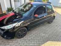Gebraucht Peugeot 206 73 PS (53 kW) 2010 Schwarz Limousine