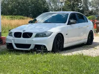 Gebraucht BMW 335 306 PS (225 kW) 2011 Weiß Limousine
