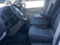 Gebraucht VW Transporter 102 PS (75 kW) 2019 Weiß Van