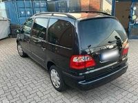 Gebraucht Ford Galaxy 85 PS (62 kW) 2004 Schwarz Van / Kleinbus