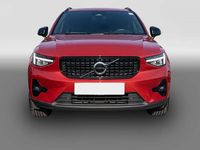 Gebraucht Volvo XC40 Plus 163 PS (119 kW) 2023 Rot SUV