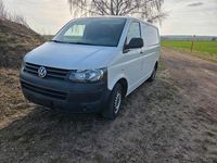 Gebraucht VW T5 102 PS (75 kW) 2014 Weiß Van