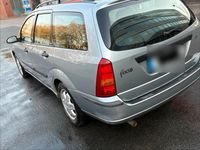 Gebraucht Ford Focus 130 PS (95 kW) 2002 Silber Kombi