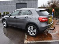 Gebraucht Mercedes GLA180 Urban 109 PS (80 kW) 2016 Grau SUV