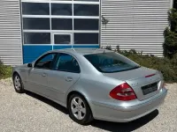 Gebraucht Mercedes E270 Avantgarde 178 PS (130 kW) 2003 Silber Limousine