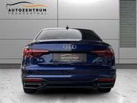 Gebraucht Audi A4 Advanced 204 PS (150 kW) 2021 Navarrablau Limousine