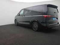 Gebraucht VW Multivan Style 150 PS (110 kW) 2024 Schwarz Van