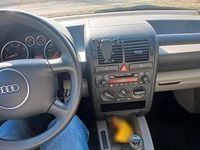 Gebraucht Audi A2 75 PS (55 kW) 2003 Rot Kleinwagen