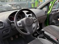 Gebraucht Opel Corsa Edition 87 PS (63 kW) 2012 Grün Kleinwagen
