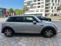 Gebraucht Mini Cooper S Classic 178 PS (130 kW) 2023 Grau Kleinwagen