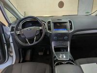 Gebraucht Ford S-MAX Titanium 150 PS (110 kW) 2022 Weiß Van / Kleinbus