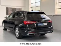 Gebraucht Audi A4 Advanced 163 PS (119 kW) 2022 Schwarz Limousine