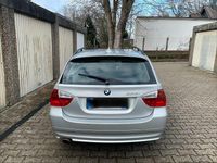 Gebraucht BMW 320 Advantage 150 PS (110 kW) 2006 Silber Kombi