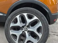 Gebraucht Renault Captur Intens 90 PS (66 kW) 2017 Orange SUV
