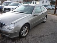 Gebraucht Mercedes CL200 122 PS (89 kW) 2004 Grau Coupé
