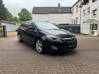 Gebraucht Opel Astra 160 PS (117 kW) 2011 Schwarz Kombi