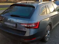 Gebraucht Skoda Superb LAURIN & KLEMENT 220 PS (161 kW) 2016 Grau Kombi
