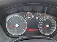 Second-hand Ford Focus Style 116 CP (85 kW) 2007 Argintiu Berlinǎ