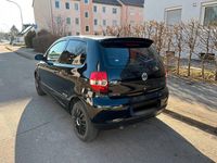 Gebraucht VW Fox Edition 55 PS (40 kW) 2010 Schwarz Kleinwagen