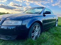 Gebraucht Audi Cabriolet Comfort 170 PS (125 kW) 2022 Blau Cabrio