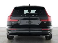 Gebraucht Volvo V60 145 PS (106 kW) 2025 Kombi