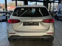 Gebraucht Mercedes B220 Progressive 190 PS (139 kW) 2019 Silber Van / Kleinbus