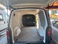 Second-hand VW Transporter 150 CP (110 kW) 2017 Alb Van
