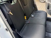 Gebraucht Toyota Yaris 69 PS (50 kW) 2010 Weiß Kleinwagen