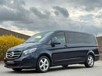 Gebraucht Mercedes V220 Edition 163 PS (119 kW) 2017 Blau Van / Kleinbus