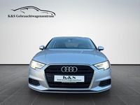 Gebraucht Audi A3 Comfort 150 PS (110 kW) 2018 Silber Limousine