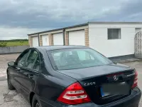Gebraucht Mercedes C200 163 PS (119 kW) 2000 Schwarz Limousine
