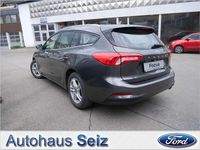 Gebraucht Ford Focus Cool & Connect 125 PS (91 kW) 2021 Grau / magnetic grau (metallic) Kombi