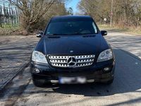 Gebraucht Mercedes ML320 224 PS (164 kW) 2007 Schwarz SUV