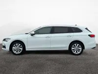 Neu Skoda Superb 150 PS (110 kW) 2026 Purity weiss Kombi
