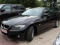 Gebraucht BMW 318 143 PS (105 kW) 2011 Black sapphire metallic Kombi