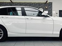 Gebraucht BMW 118 Advantage 136 PS (100 kW) 2019 Weiß Kleinwagen