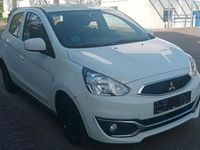 Gebraucht Mitsubishi Space Star 71 PS (52 kW) 2016 Weiß Kleinwagen