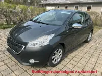 Gebraucht Peugeot 208 Style 82 PS (60 kW) 2014 Grau Kleinwagen