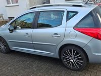 Gebraucht Peugeot 207 92 PS (67 kW) 2012 Blau Kombi