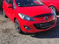 Gebraucht Mazda 2 86 PS (63 kW) 2013 Rot Kleinwagen